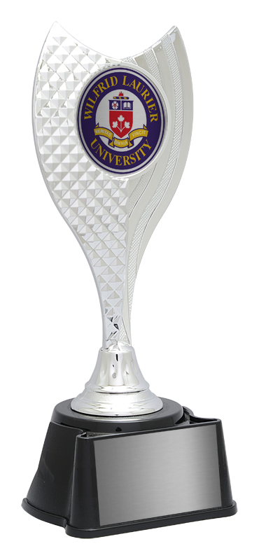 Corterra Silver Riser Trophy 8⅞ Inch — 87/8 po · Ref. PDU-AT26HR33100S — custom engraving — Mr Trophée