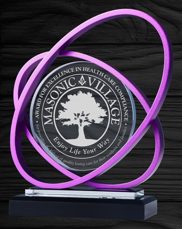 Trophée verre Saturne améthyste 8¼ po