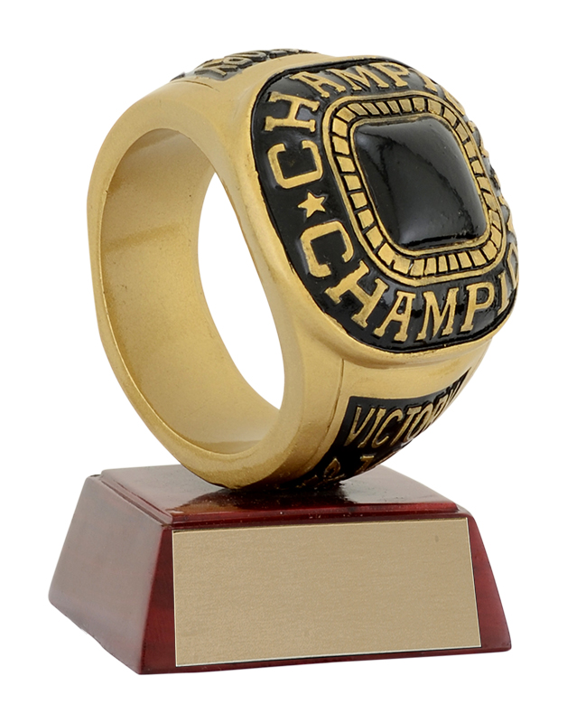 Trophée résine bague championnat étoile 4¼ po